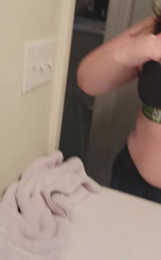 KinkyKatie: Chci ti je poskakovat do obličeje