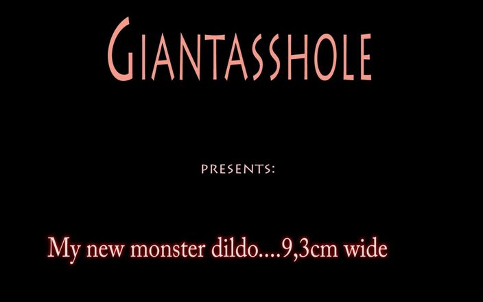 Giantasshole: Premier chevauchage sur mon méga gode de 9,3 cm de large