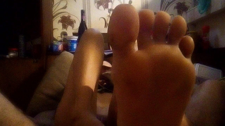 Dream maker corp.: Сводная Сестра Предложила Мне Ногами