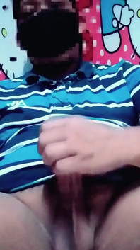 彼はイクまでオナニーしている