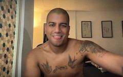 Smoker Master: Humilhante submissa gay