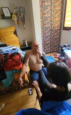 Mistressyammyboots: Lízá mi sandály