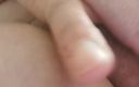 YoungEnglishBBW: Rubbing My Hairy Pussy Close up