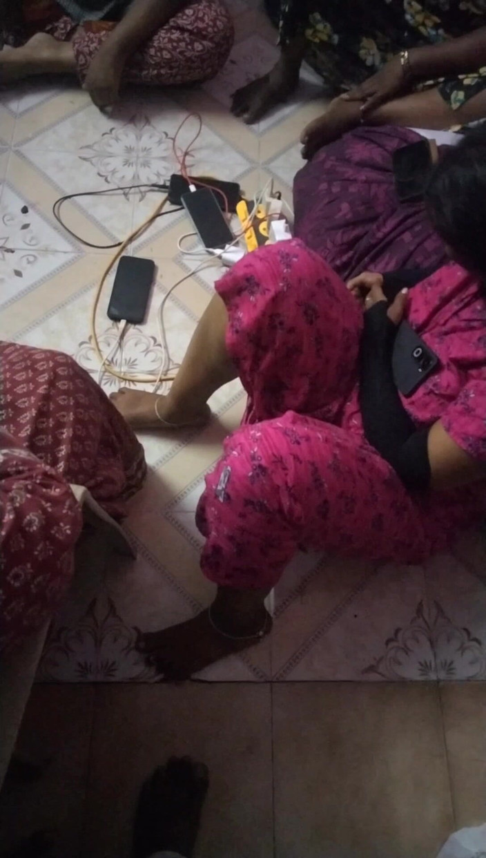 Tamil lesbian: Indiana falando quente