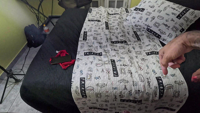 Lukas Zaad: जोड़ा एक दिन के लिए कैमगर्ल बन जाता है! हॉट मोबाइल शो लंड चुसाई और स्वादिष्ट सेक्स की ओर ले जाता है!