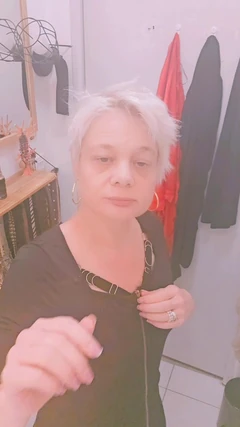 MILF Coquinne Ce Devoile