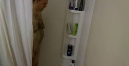 Caressonnous: Quem está vindo para tomar o próximo banho comigo?