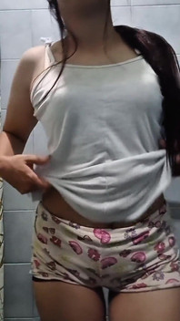 Do You Like My Big Tits?-yuliethgomez