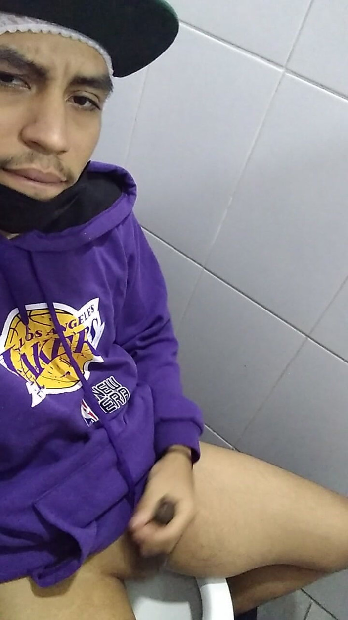 AlexAlejandro13: 隣でセクシーな女性が踊っているのを想像するのが大好きです