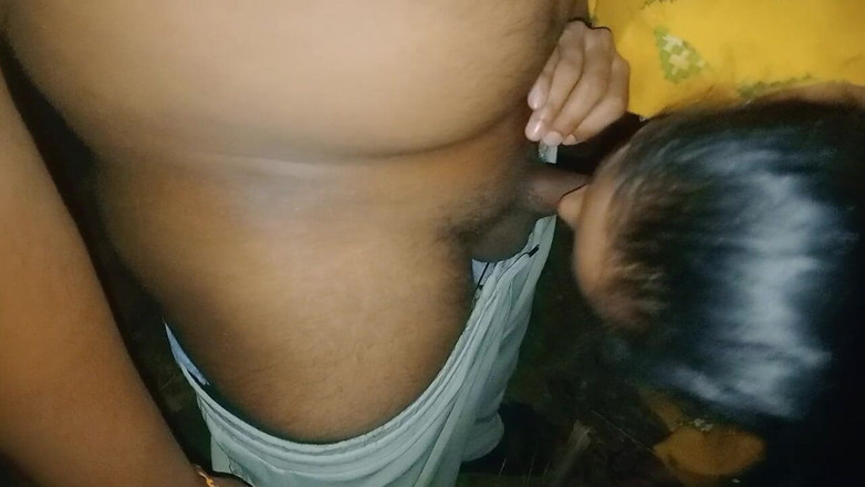 NikiRathod: Pieska wewnątrz dżungli, obciąganie plus obciąganie z wodą i wyrzutem