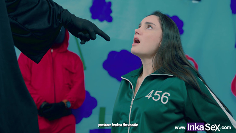 Inka Sex: Squid Game - Victoria Camargo Brazilian Breaks the Cookie in the...