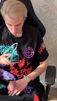 Full Video Guy with Big Dick Fucked Cute Twink and Made Him Orgasm