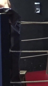 Kevin viene scopato dal grosso cazzo di Laexis