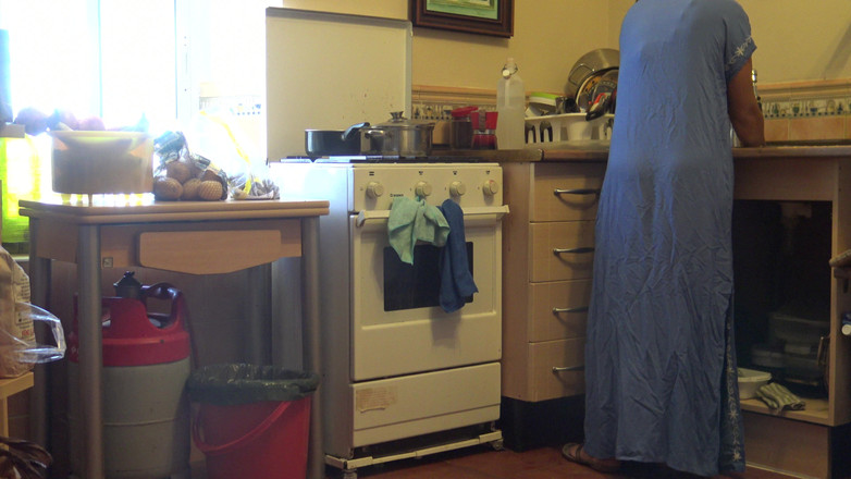 Souzan Halabi: 남편이 깜짝 사정할 때 충격을 받은 터키 와이프!! 코누스말리 투르크스