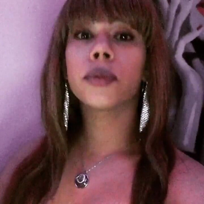 Tgirl Yaritza Vega: My ex's call
