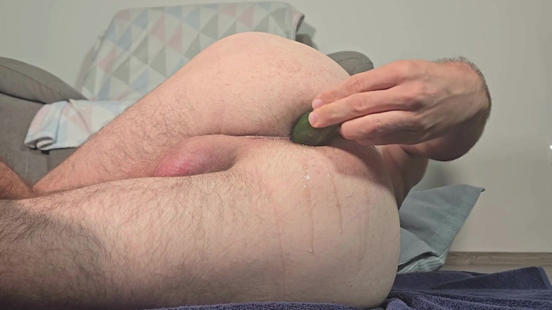 Arnold Channel: Eu quero que você me assista enquanto eu jogo com...