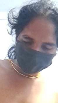 Tamil tante naakt videogesprek - deel -3 (met audio)