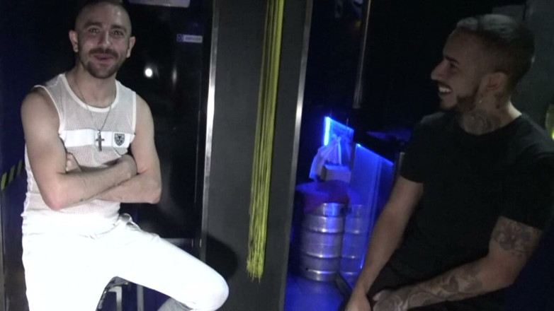 First sex experience with boy for straight: 젊은 집시 바이 은가이