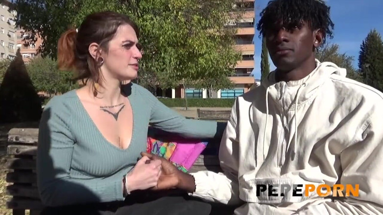 PepePorn: Malafalda accepts the INTERRACIAL CHALLENGE: She aces it and gives...