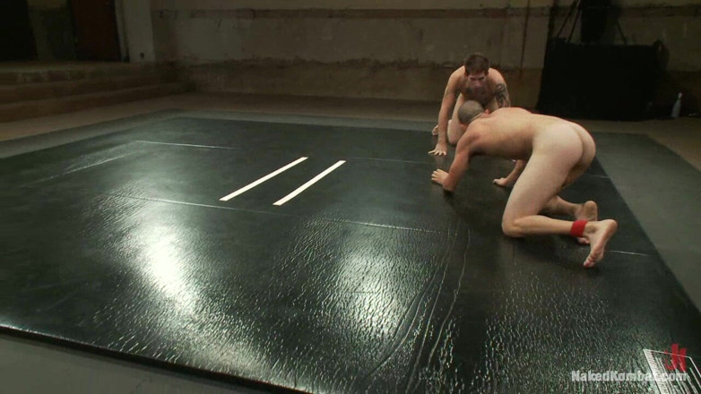 Naked Kombat: Nikko 알렉산더 vs 제이크 오스틴