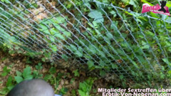 Erotik Von Nebenan: Amateur outdoor sex with an ebony Teen slut