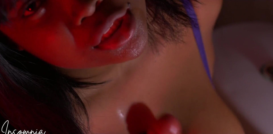 Insomnia Domina: A redffair in a restroom (FULL)