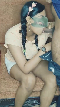 Kawan ayah tiri bermain permainan baru dengan saya hari ini, ini adalah kali pertama saya telah bermain permainan seperti itu, saya benar-benar menikmatinya.