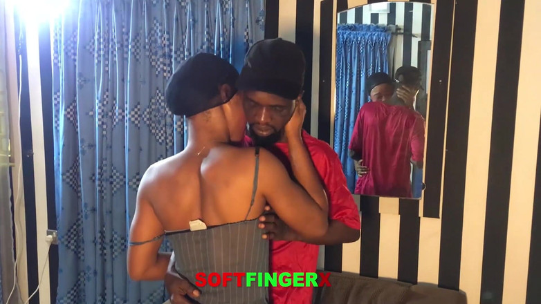 Soft finger X: Tarian pusingan yang menggoda, kemudian dia menunggang batang saya di...