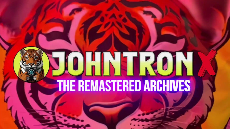 John Tron X: Johntronx - awek panas yang tidak pernah puas dengan cermin mata...