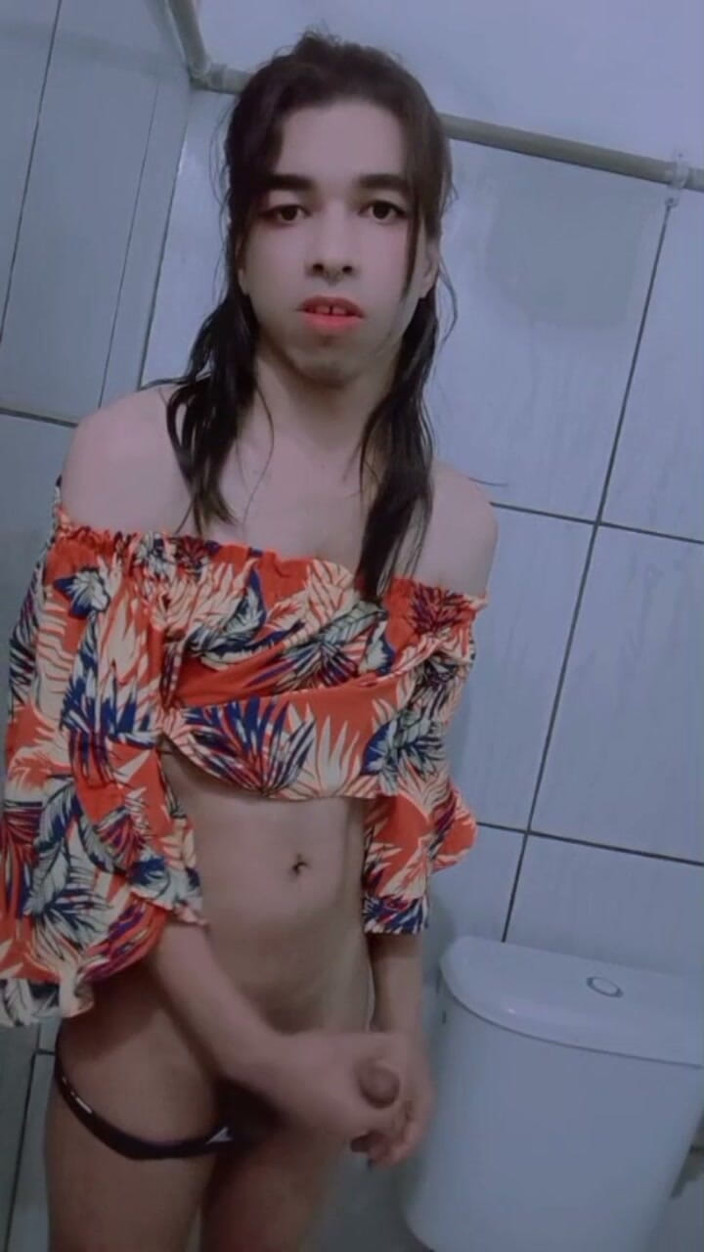Srta. Carla: Without Piercing, New Dress and This Face of Someone Who...
