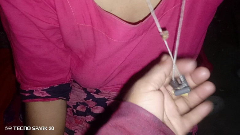 Desivideo322: Desi Couple Moments in a Village Setting