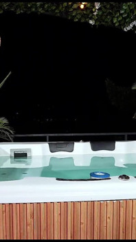 Melany Latina Fucking with Her Boyfriend's Best Friend in the Jacuzzi