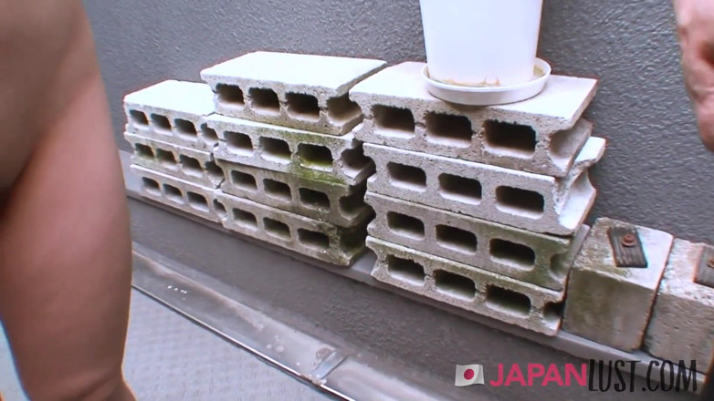 Japan Lust Gold: Японська пума сквіртує на всьому тілі під час спокуси та сексу від першої особи