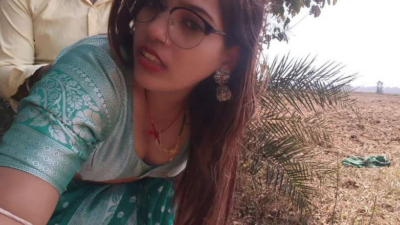 Sona bhabhi: 남편과 섹스하는 벵골 섹시 마을 와이프 야외에서 남친을 만나다, 벵골 섹스 비디오