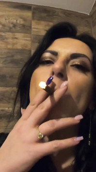 现在你需要我的许可才能撒尿！我会在你身上撒尿