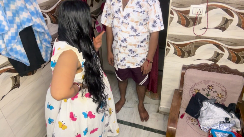 Badal09: Desi Stepmom Caught Stepson Watching Her Change - She Took Over...