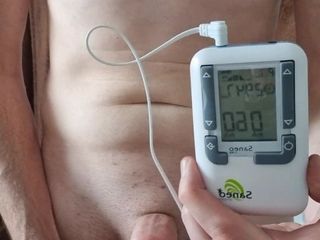 The_Onlyone: 若いゲイの巨大な13mmコックサウンディングと射精パート4のE刺激