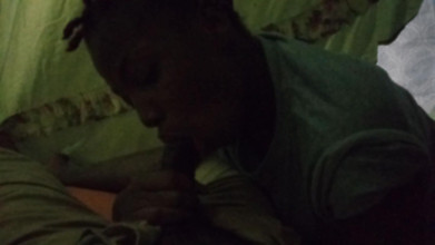 Mastermeat1: Ébano puta chupando polla, truco o trato de noche