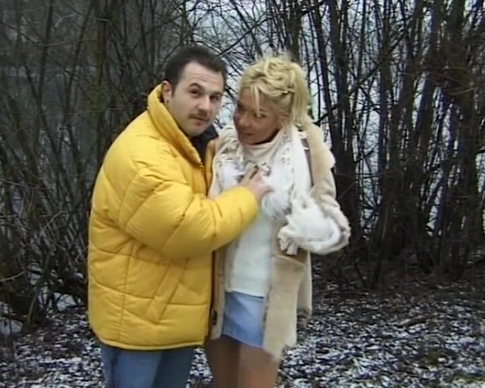 BB Video - Vintage Story: 독일 밀프 아마추어 주부 금발 따먹기 #1