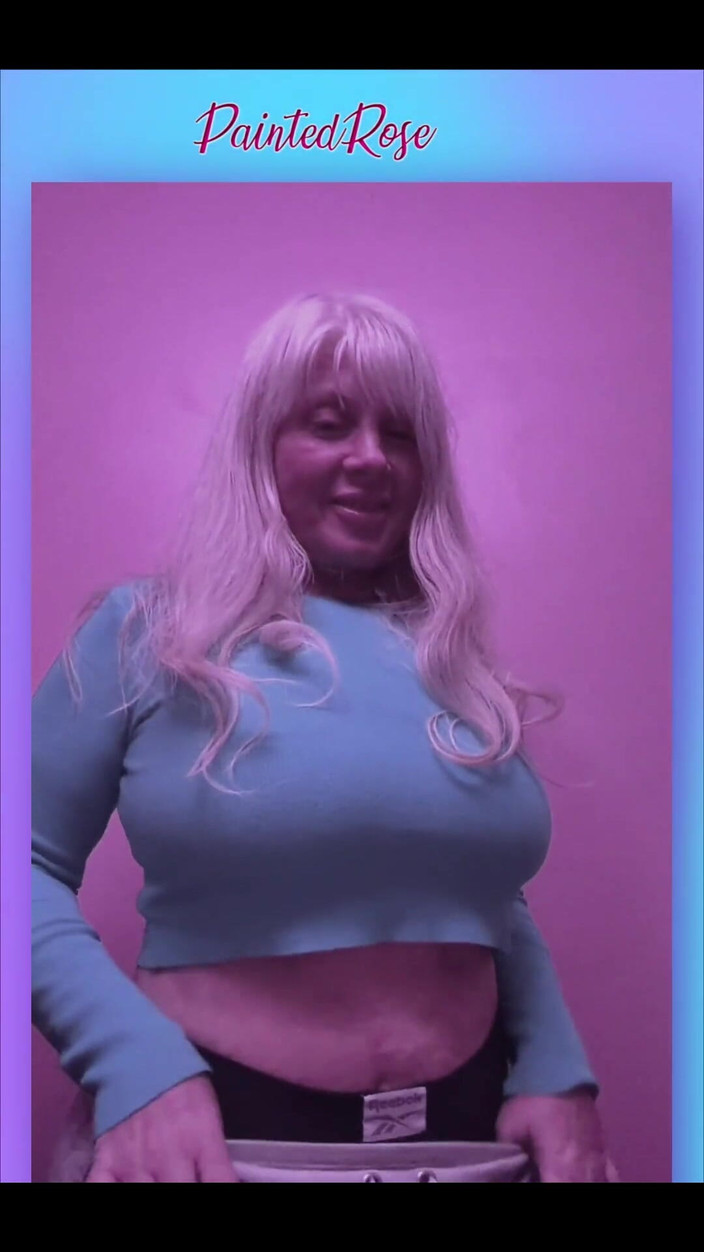 PaintedRose: ダンスなんてクソくらえ:だって今日は金曜日だから!