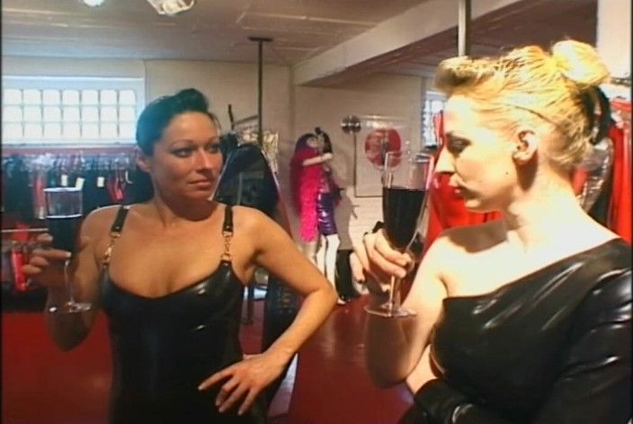Absolute BDSM films - The original: Masked and dominated