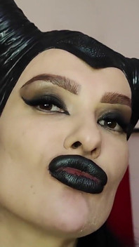 Páchnoucí Succubus vás vystříká a vezme vaši duši