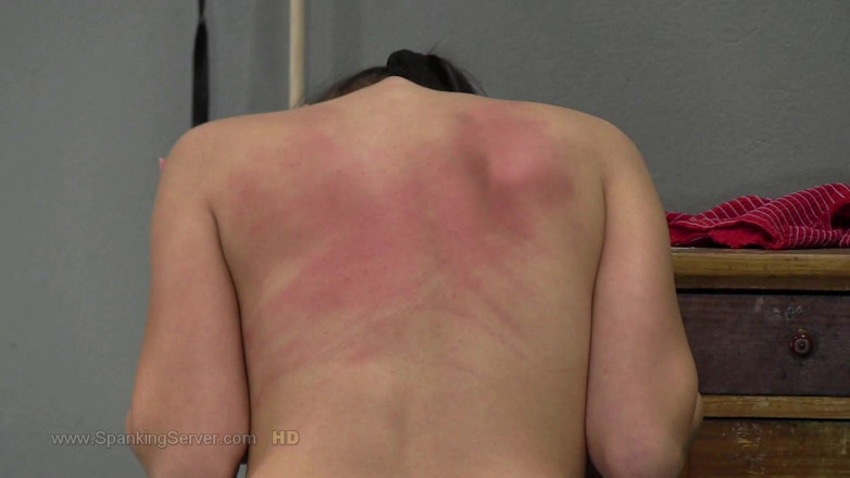 Spanking Server: Chelsy bare back whip