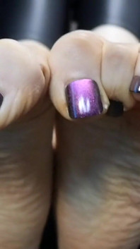 Mesmerizing Iridescent Nails Arabian Foot Worship