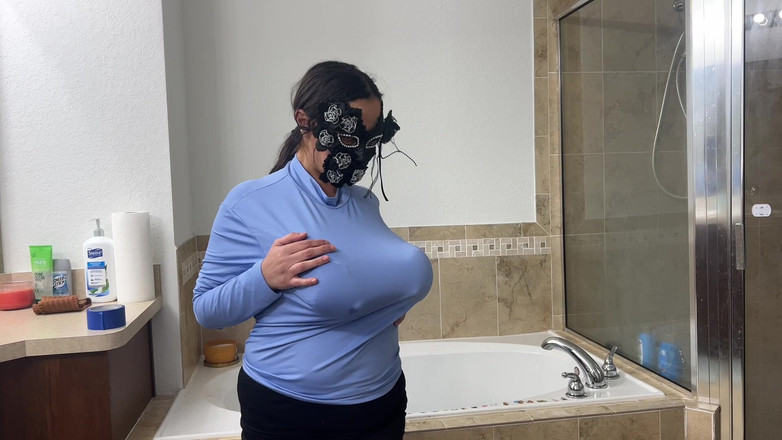 VeeVee Vixen: Des seins énormes de la J Cup en direct