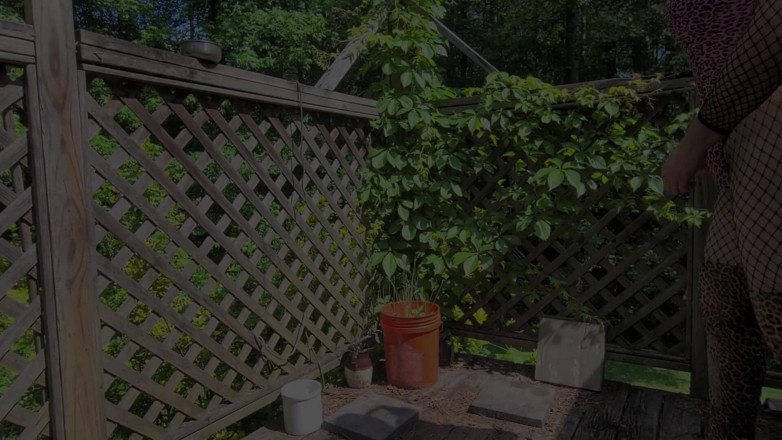 Jon Screcrow: 거대한 가짜 젖탱이 존 허수아비 Bts 사진 촬영 잭오프 정액 발사 마무리