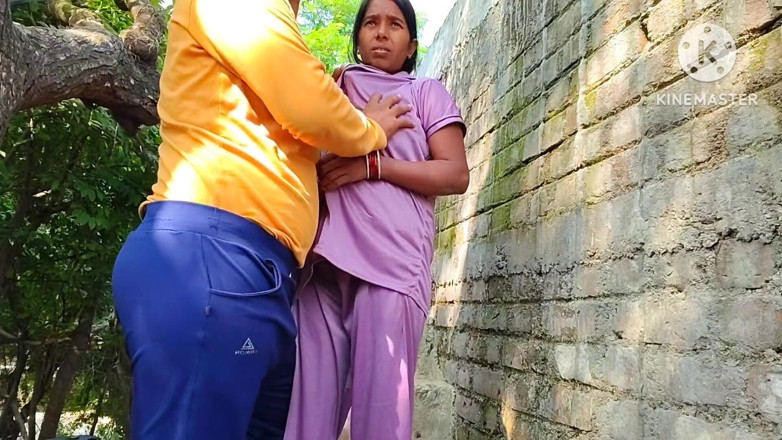 Premi pooja: Unknown Man, and Hot Bhabhi Outdoor, Outside Have Fun
