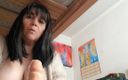 Mommy big hairy pussy: ISTRUZIONI per sborrare in spagnola MILF matrigna