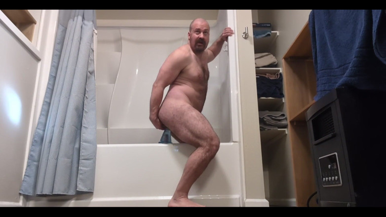 The Gay Quadzilla: Тренування ведмідь отвір і дрочити