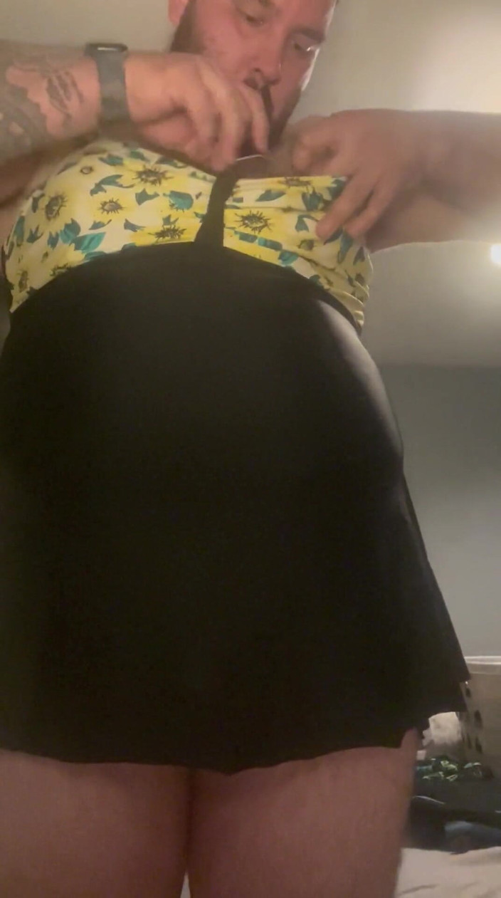 Shaun Cbt: Yarak ve taşak esareti meme ucu kıskaçlı bekaret rolünde göt...